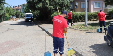 PAŞAKENT MAHALLESİ KÖŞE BUCAK TEMİZLENDİ