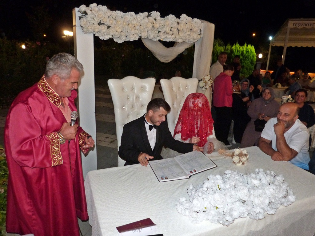 Yaşar Yurddaş ve Elif Nur Yücel'in En Mutlu Günü