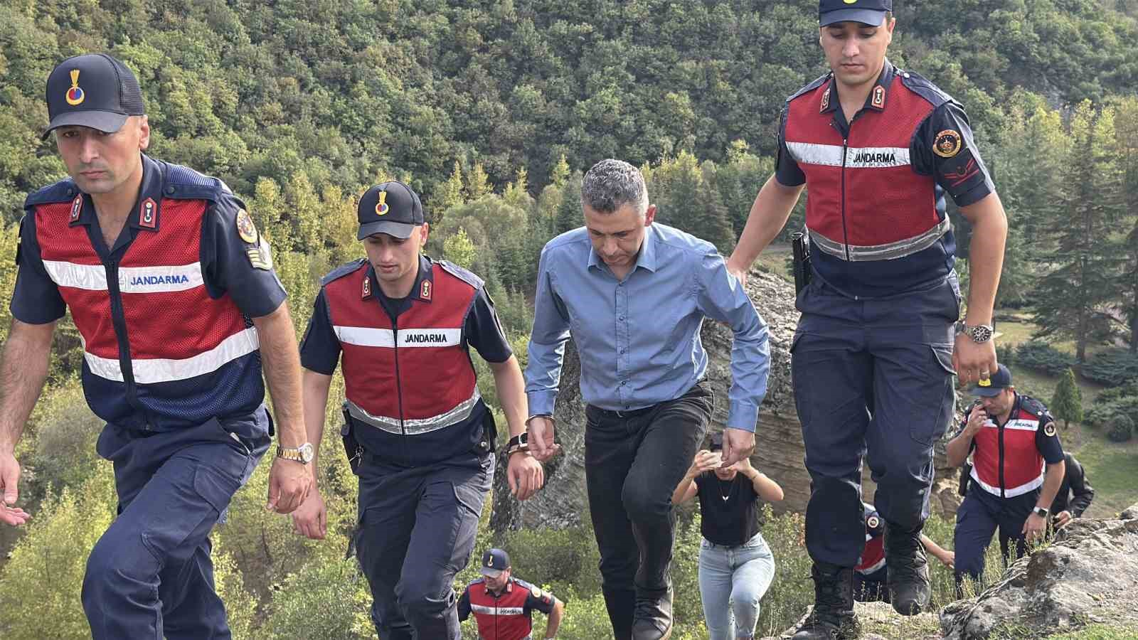 EŞİNİ UÇURUMDAN ATTI MÜEBBET ALDI!