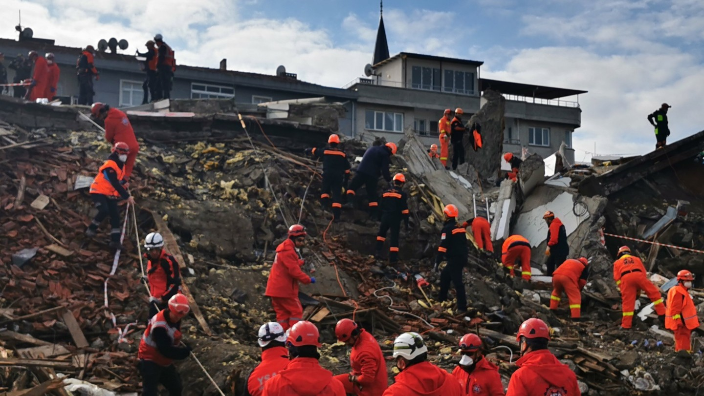 Yalova’da Gerçeğini Aratmayan Deprem Tatbikatı