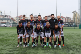 Yalova Çiftlikköy Belediyespor Zirve Takibine Devam